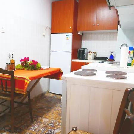 μanolios Traditional 펜션